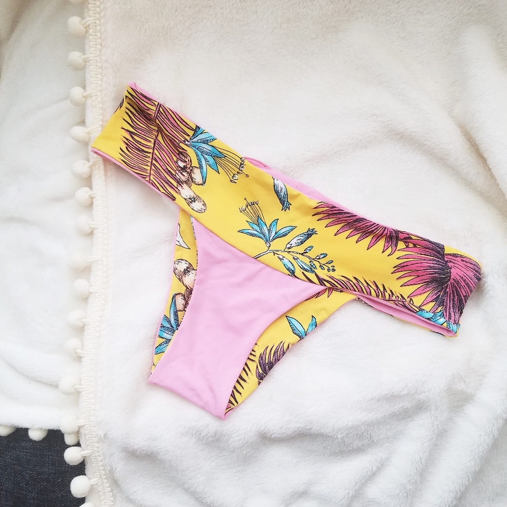 REVERSABLE Bikini Bottoms